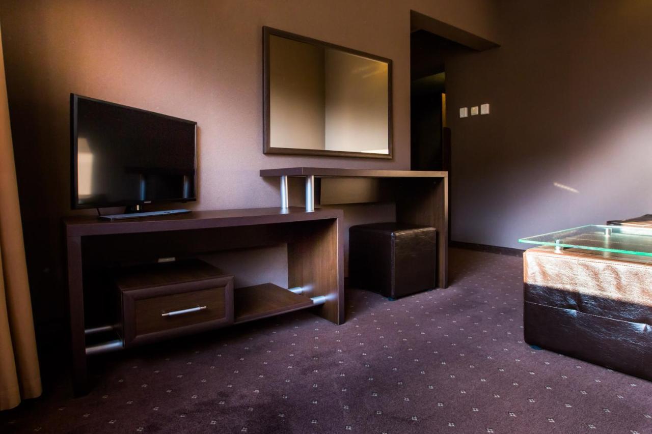 Hemus Hotel - Vratza Vratsa Екстер'єр фото
