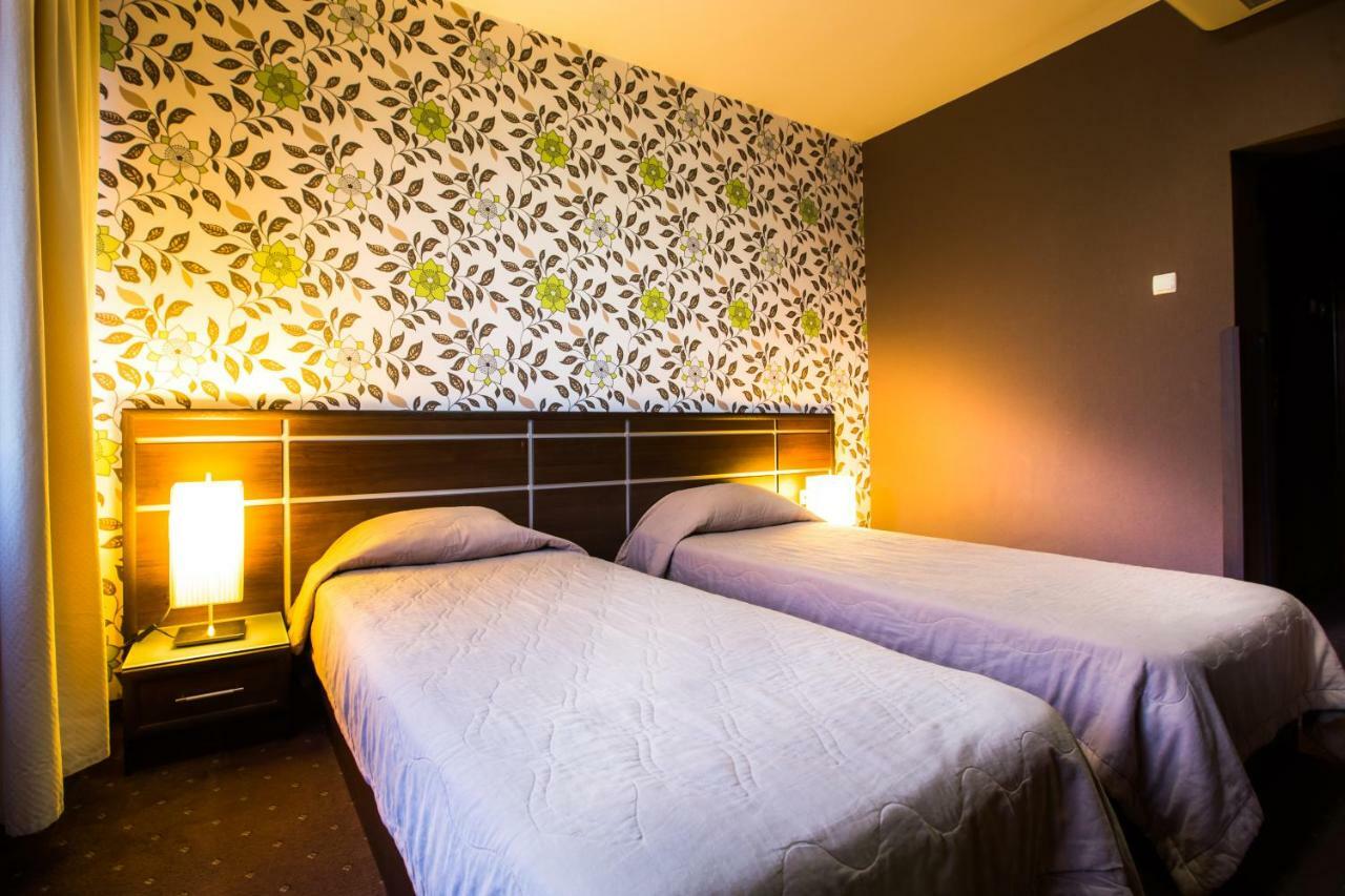 Hemus Hotel - Vratza Vratsa Екстер'єр фото